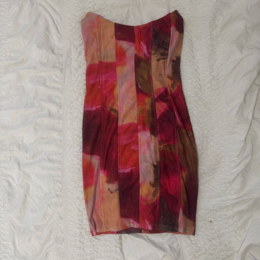 Fashion Nova Strapless Dress in Red and Pink